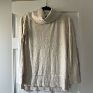 GAP Cream Turtleneck Sweater